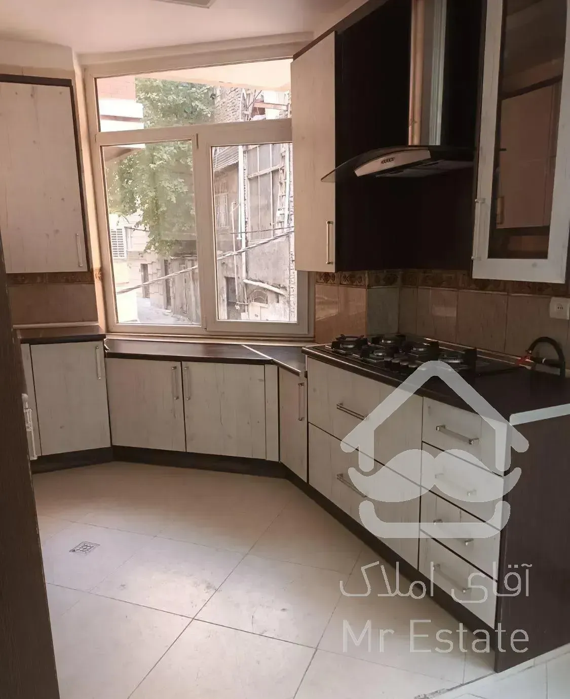 ۵۳ متر  ۱ خوابه داراباد