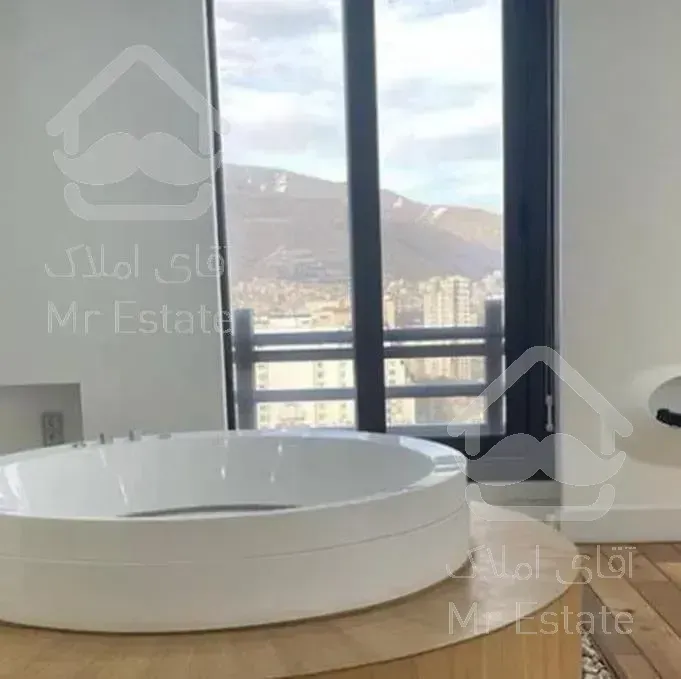 ۱۳۵مترقبا‌زمرد‌بدون‌مشابه۲‌پارکینگ