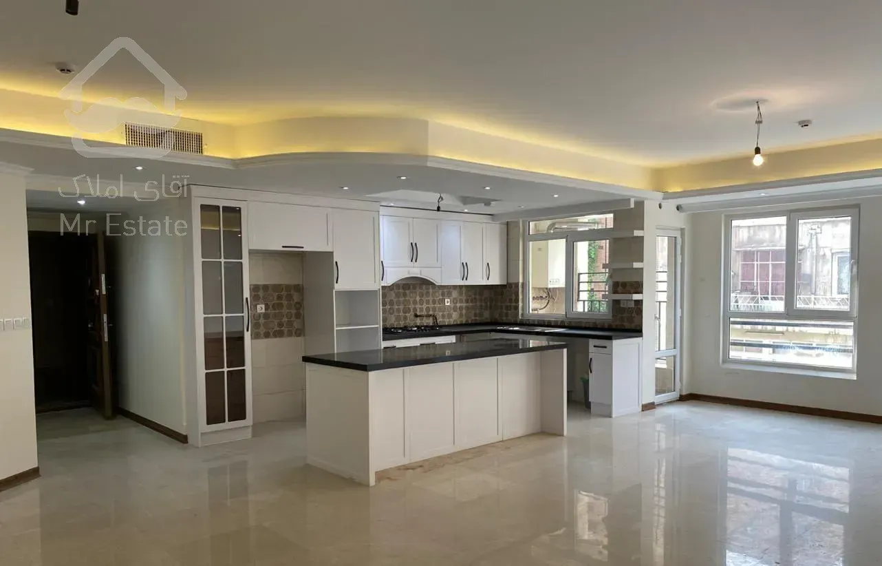 ۱۴۸ متر، کلید نخورده، ۲پارکینگ سندی