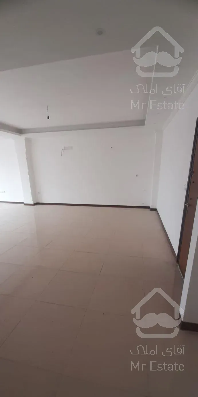 100متر آپارتمان خیابان‌شریعتی جنب شیرینی سرای بابل