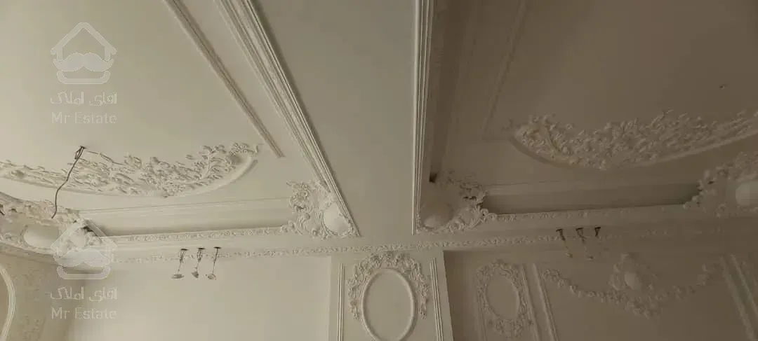 ۲۰۰ متر تکواحد  کم واحد نوساز