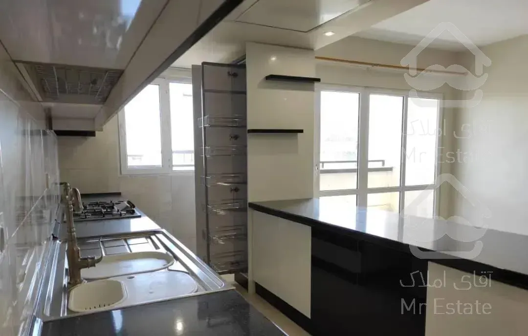 132متر 3خواب/نوساز/جنوبی ویوی دائمی/2پارکینگ/چیتگر