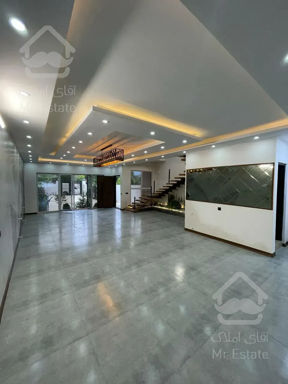 تريبلكس نمامدرن٤٠٠مترى سندتكبرگ منطقه جنگلى