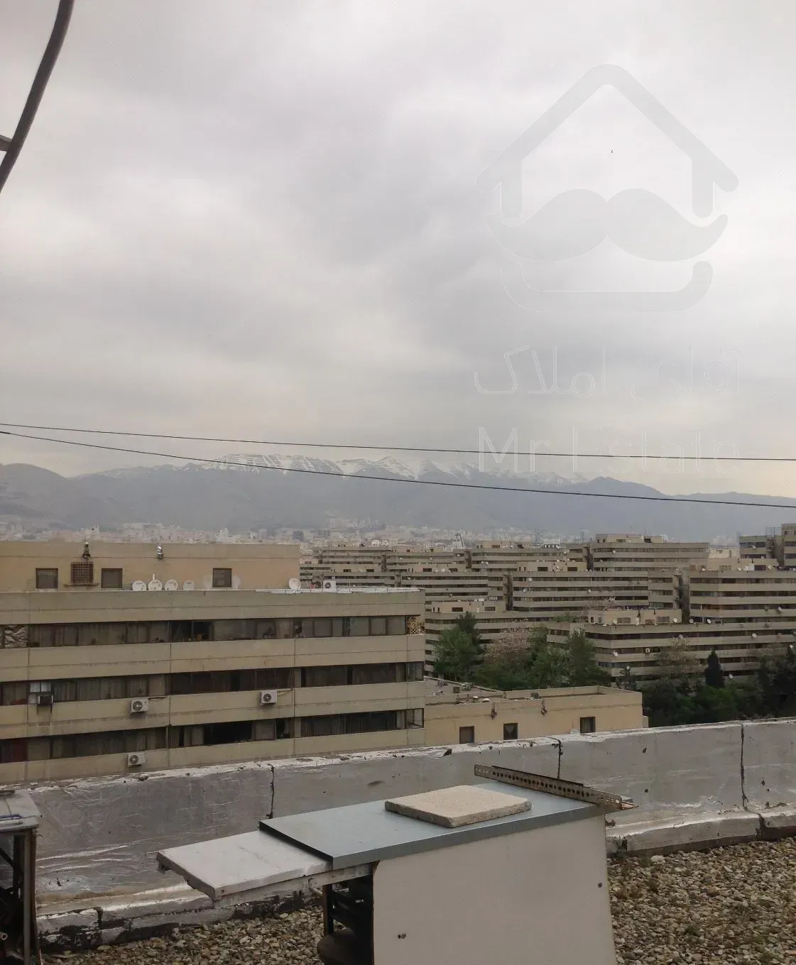 3 خوابه 146 متری/ بالکن پشت بامی