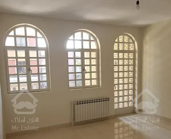 ملک کاملا دنج و بازسازی شده