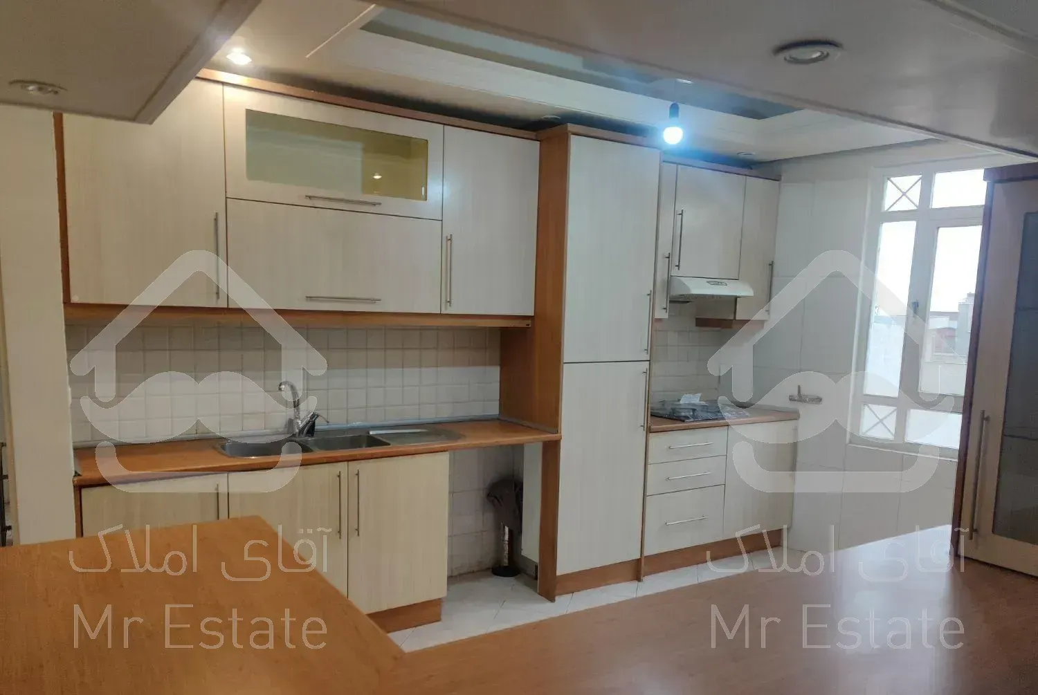 ۱۱۰ متر دوخواب دزاشیب