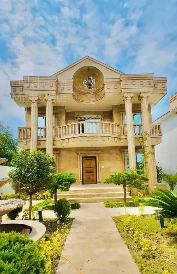 کاخ ویلایی استخردار دل جنگل چمستان