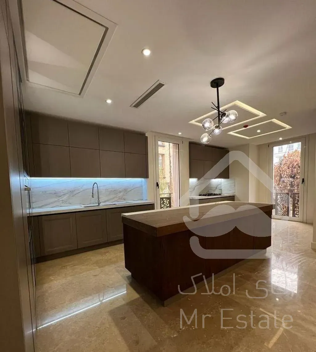 آپارتمان۱۶۵متری تک واحدی اوایل کوثرشمالی