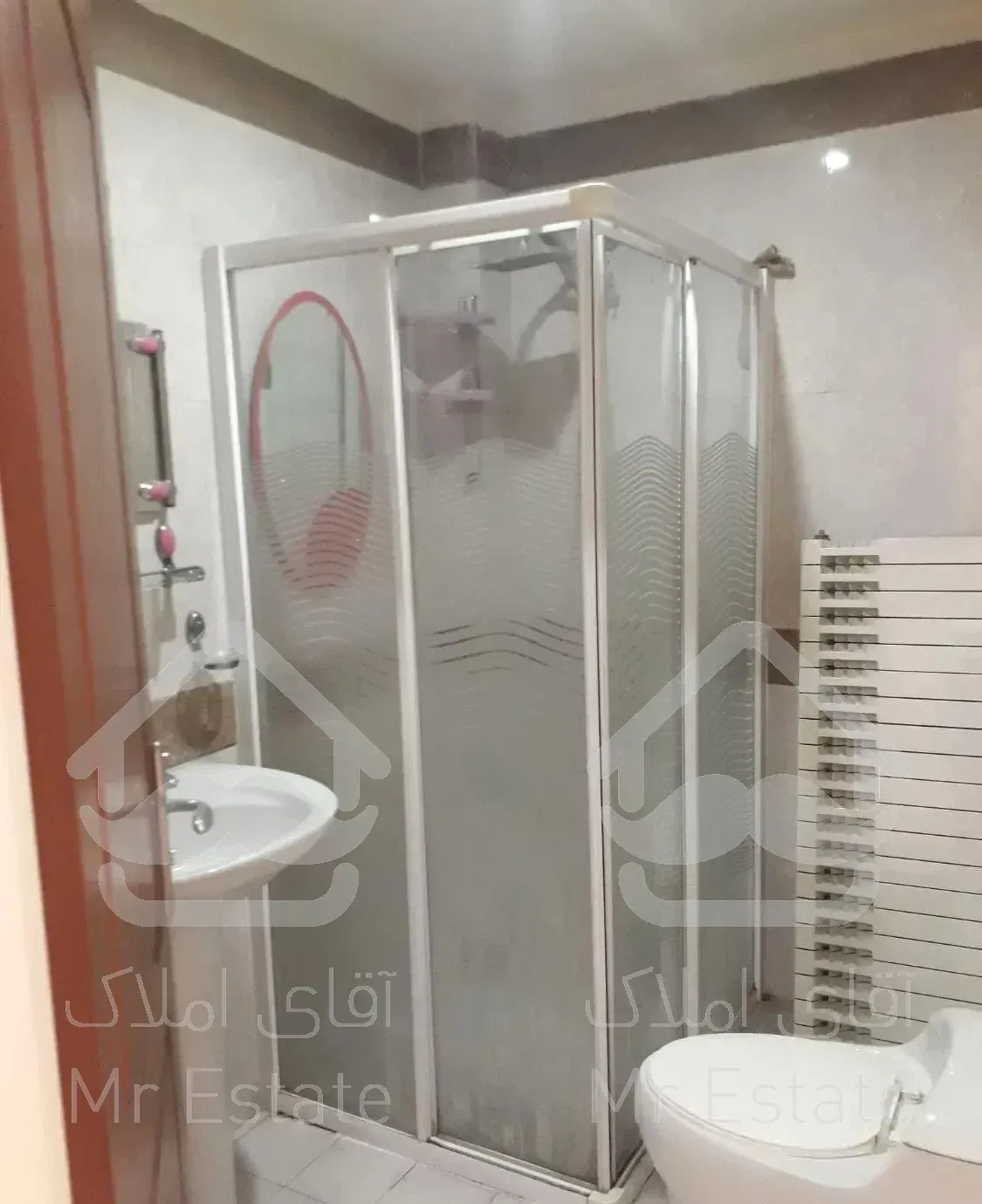 ۱۸۵ متر دروس وارسته