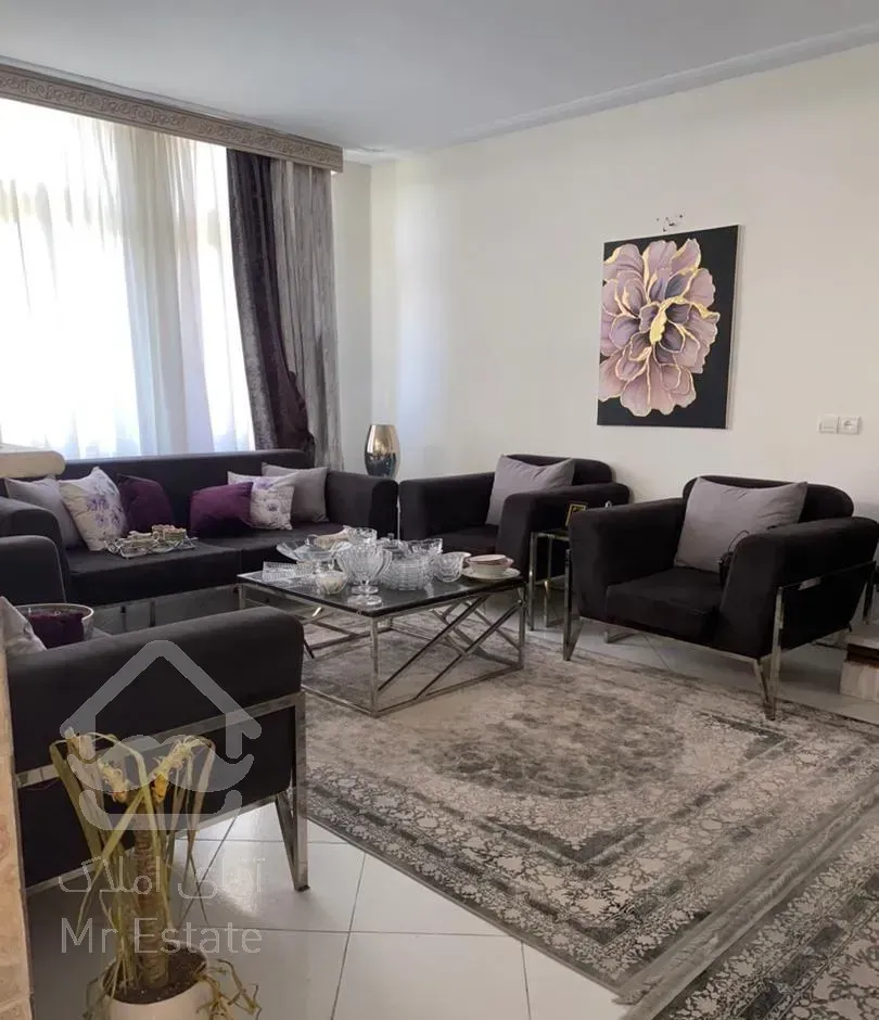 ۱۵۰ متری با پارکینگ