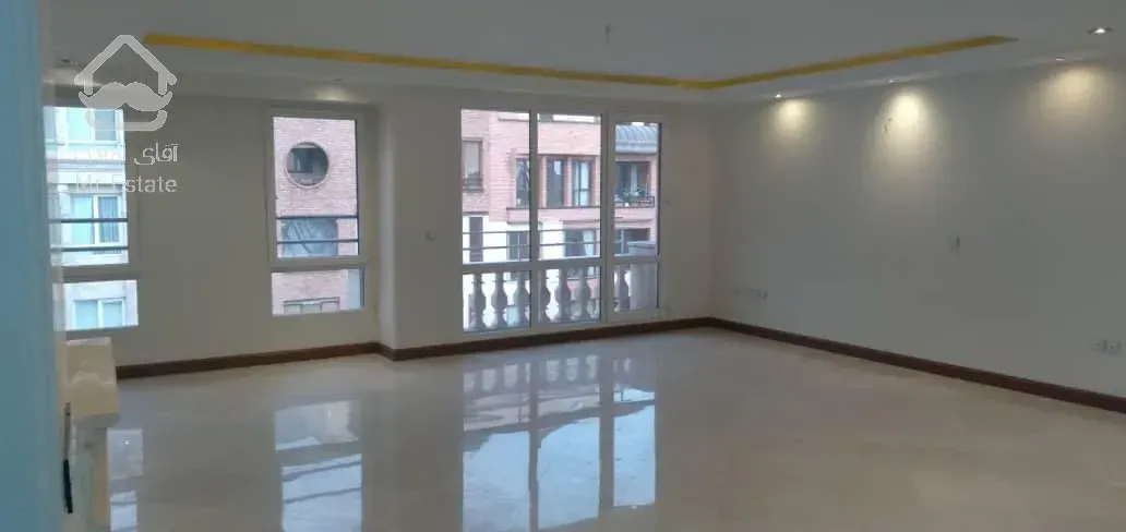 رهن و اجاره آپارتمان ۲۱۵ متری ۴ خواب نیاوران ۳ پارکنیگ