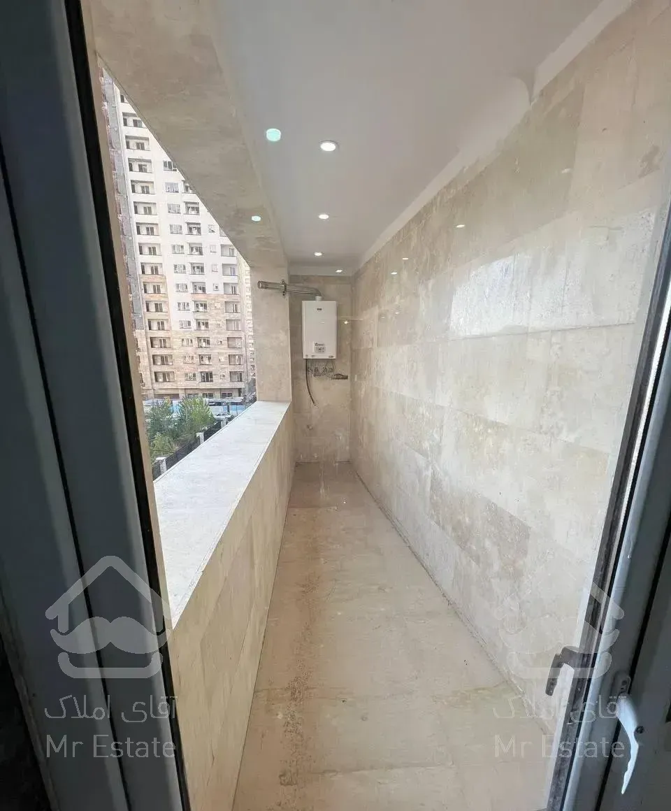 آپارتمان با موقعیت اداری،۱۸۰ متر،تکواحدی،منطقه۲۲