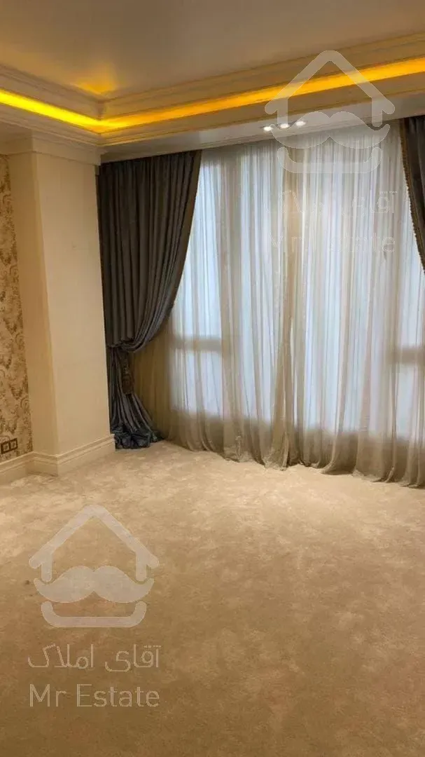 خرید آپارتمان  320 متری  فرمانیه شرقی