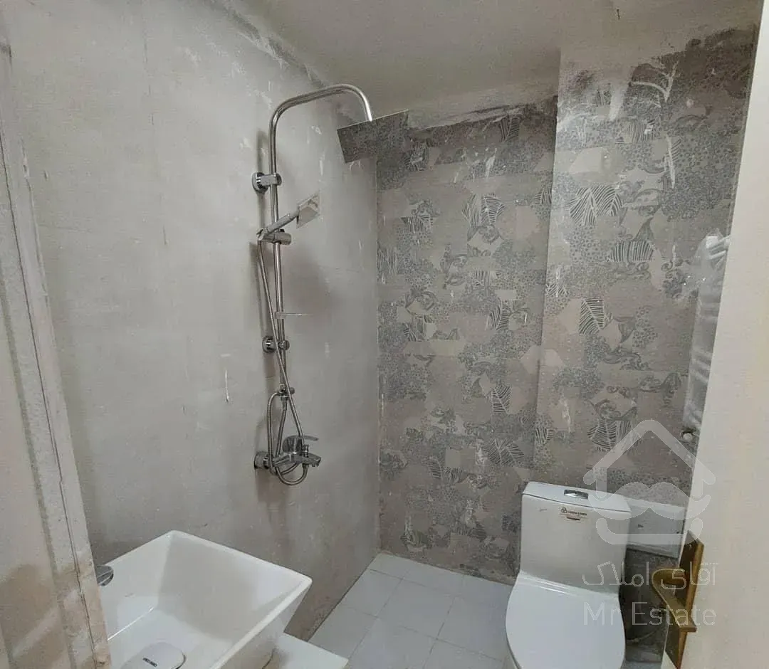 رهن آپارتمان ۱۴۰ متری ۳ خوابه در گیشا (کوی نصر)