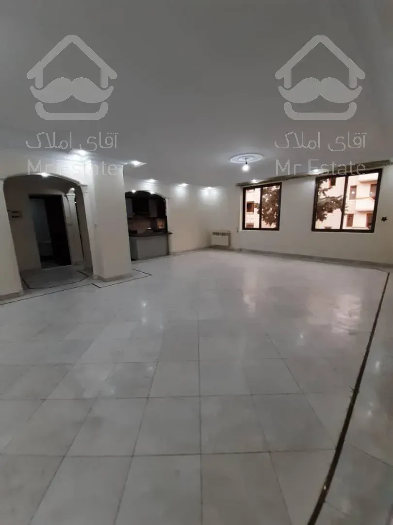 اجاره و رهن آپارتمان زعفرانیه 175  متر شیک