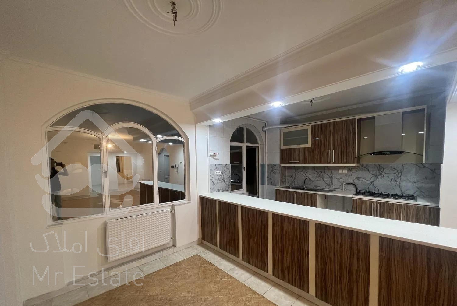 ۹۰متر آپارتمان فول امکانات روبه آفتاب عسگری شهران