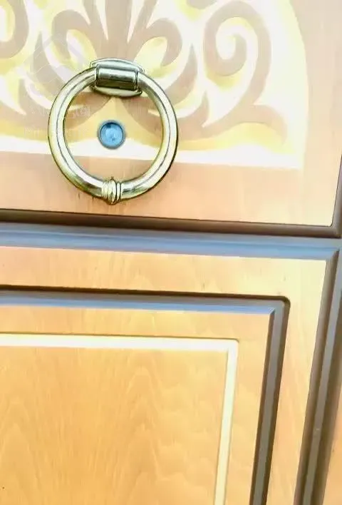 ویلای فلت ۲۲۰متری حیاط دار بدون مشرف مبله فول