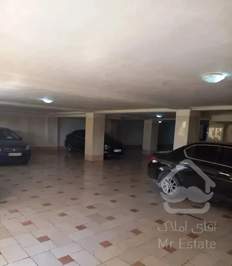 ۱۴۵ متر/۳ خواب/۲ پارکینگ/شهرک نفت