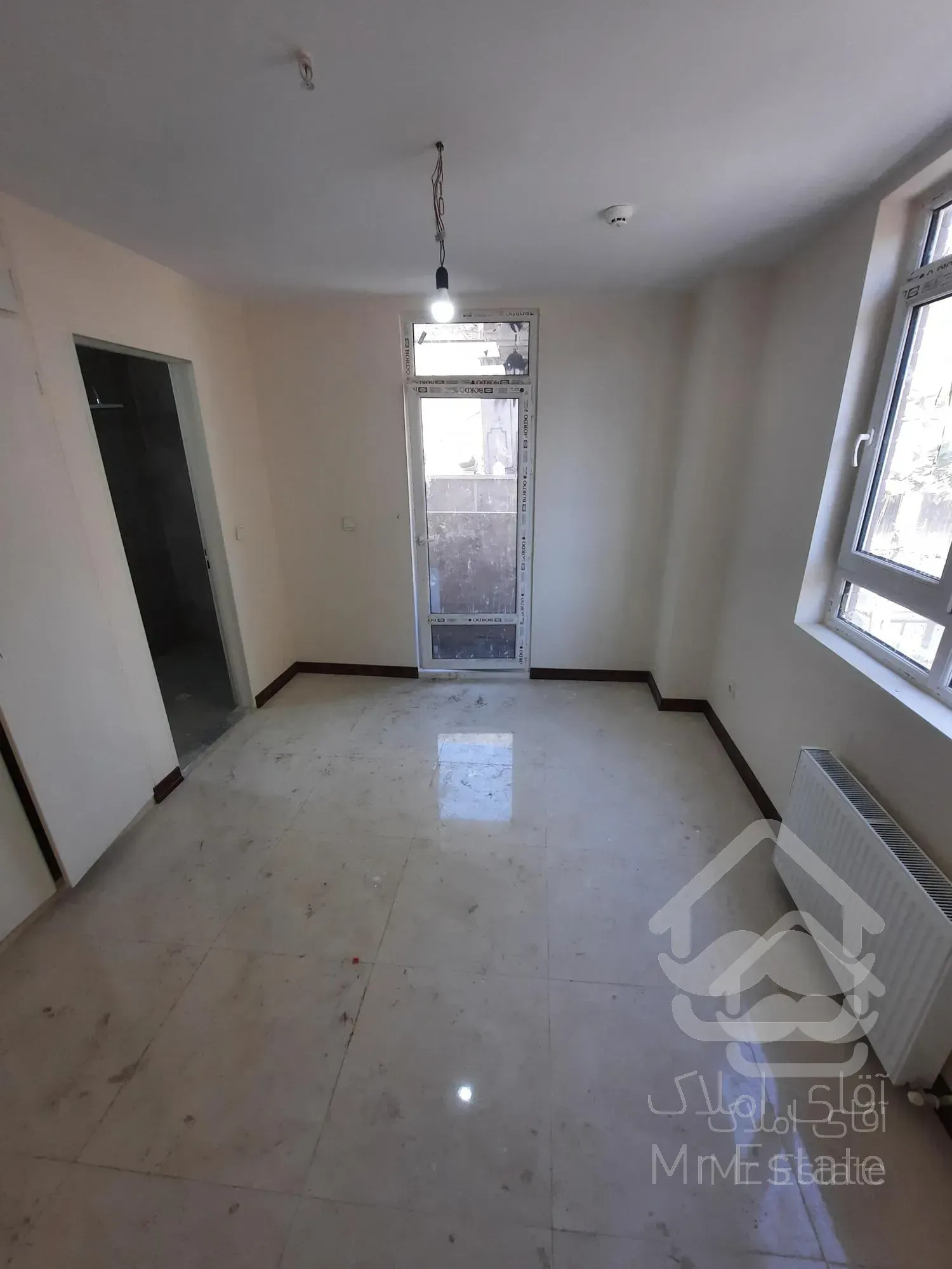 ۹۶ متر ،۲خواب/ فول امکانات