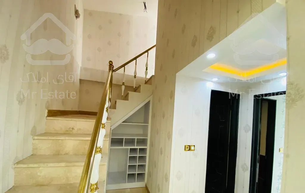 ویلا۲۱۰متری/سنددار/ساحلی زیبا کنار