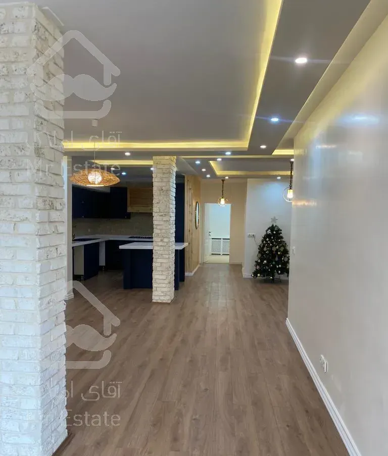 ۱۱۴متر‌شریعتی. بالاتر از سیدخندان بازسازی شده