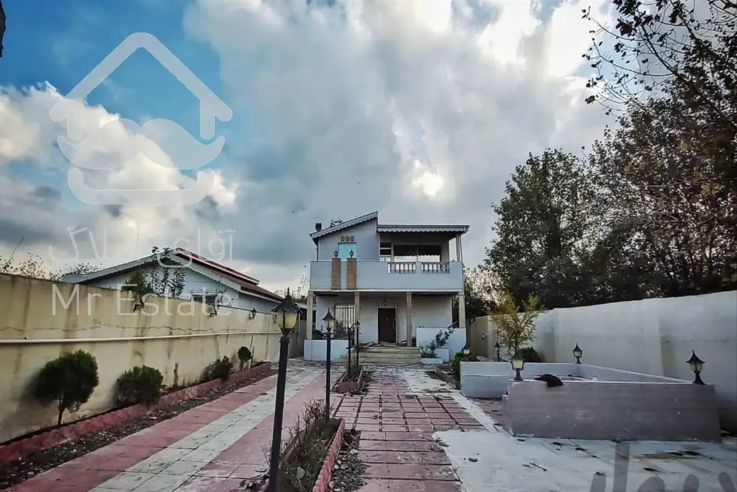 ویلا دوبلکس ۳۸۰متری شهرکی در منطقه آزاد