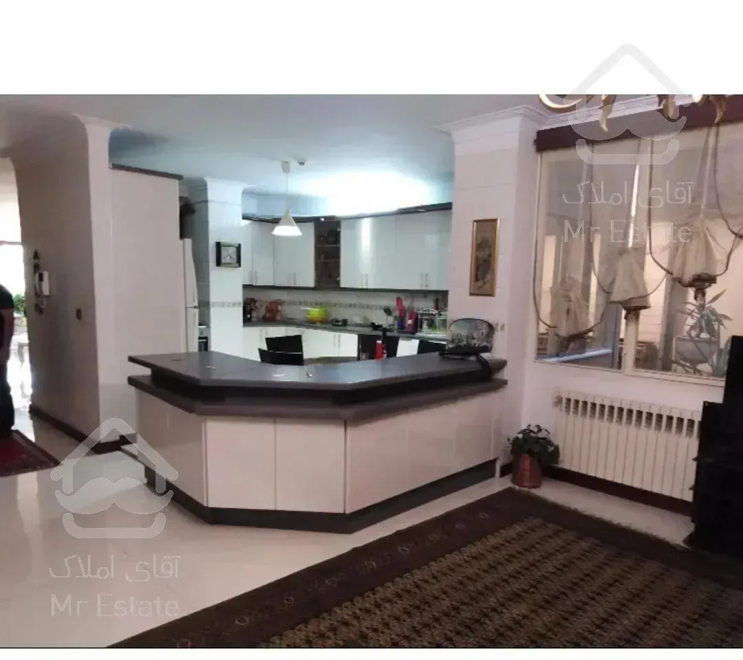 آپارتمان 210متر سه خواب،سند تک برگ،لوکیشن ثارالله