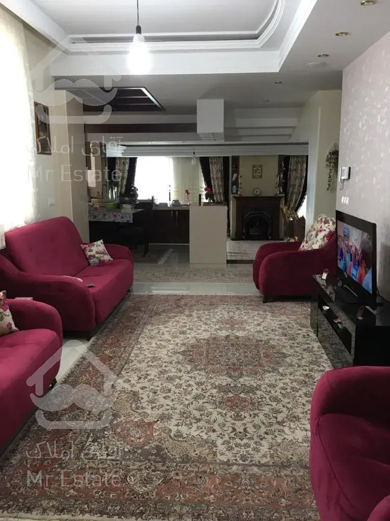 نیاوران ۲۰۰متر سه خوابه