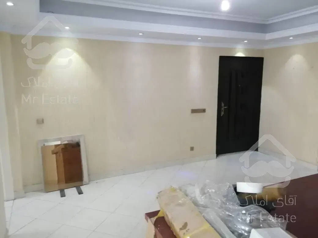 اجاره و رهن آپارتمان جردن 200  متر شیک