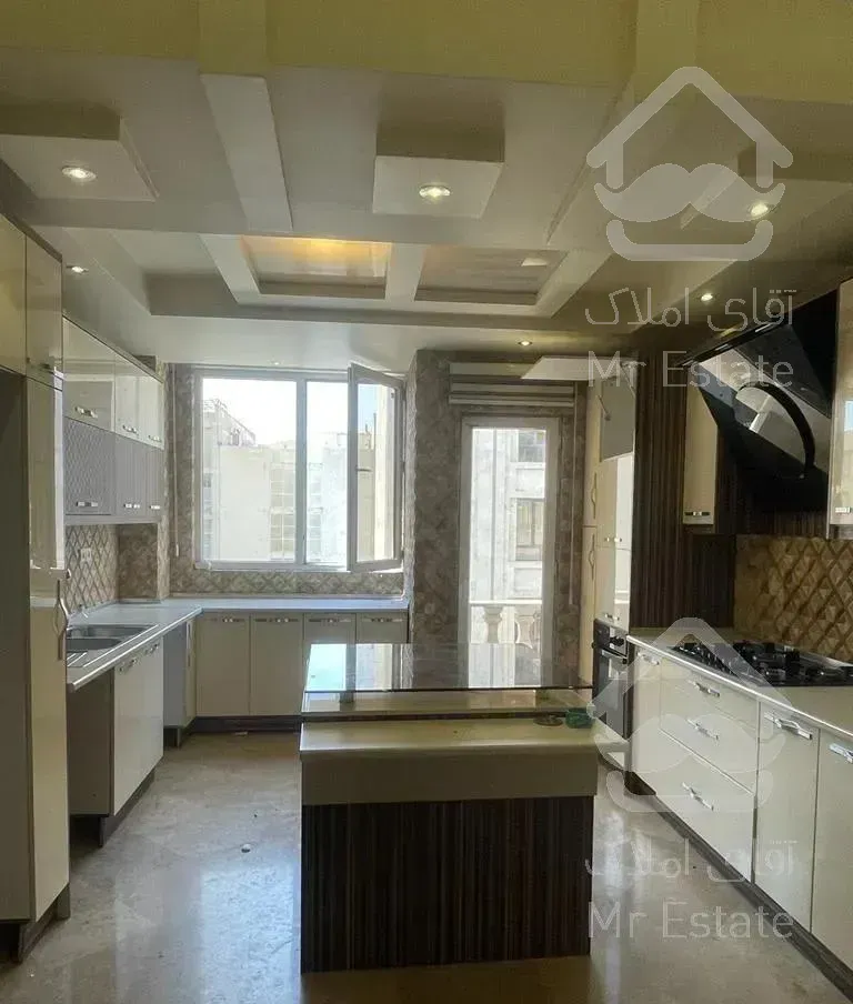 آپارتمان ۹۰ متر غربی های فلکه دوم تهرانپارس