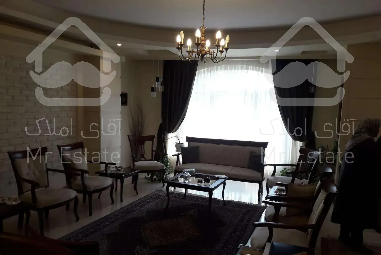 اپارتمان مسکونی زرگنده روبروی دانشگاه ازاد