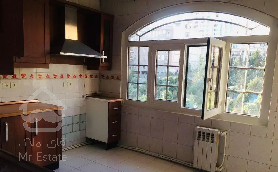 اجاره آپارتمان ۱۲۰ متر ۲ خواب ( سعادت آباد)