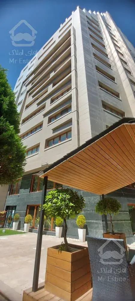 زعفرانیه/۲۳۲متر/۲پارکینگ سندی/مناسب سرمایه گذاری (راد)