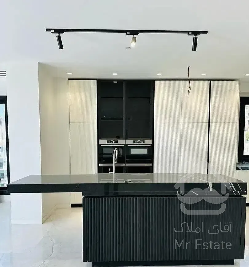 شاهکار مدرن ۳۲۰متر۴خواب تکواحدی  فرشته هاشمیه