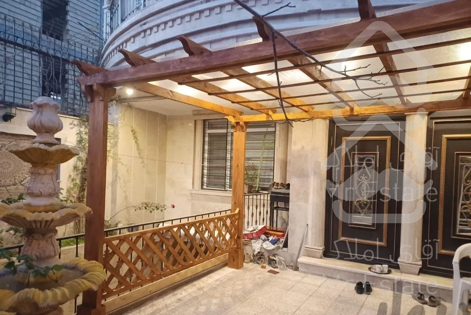 ساخت الاچیق چوبی پرگولا  پله چوبی نما ترمو