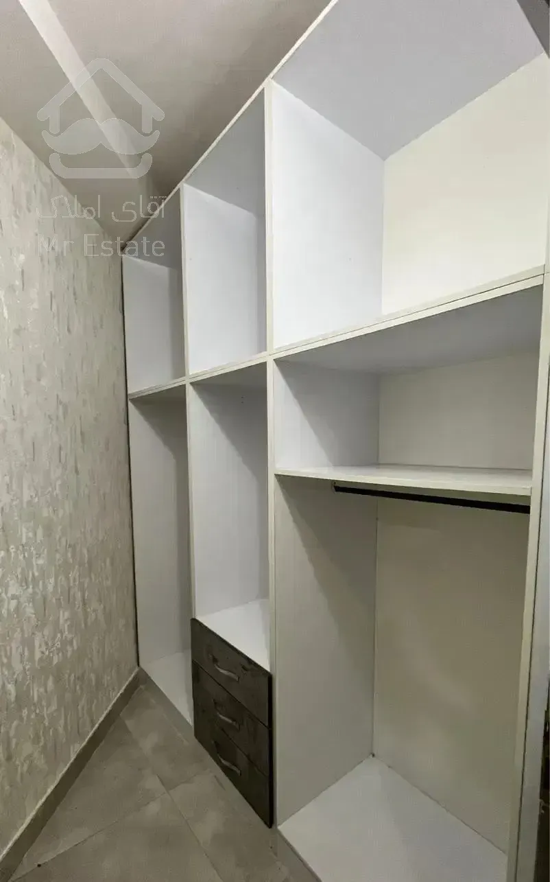 آپارتمان ۲۲۰ متری ۴خواب فول امکانات بلوارگیلان