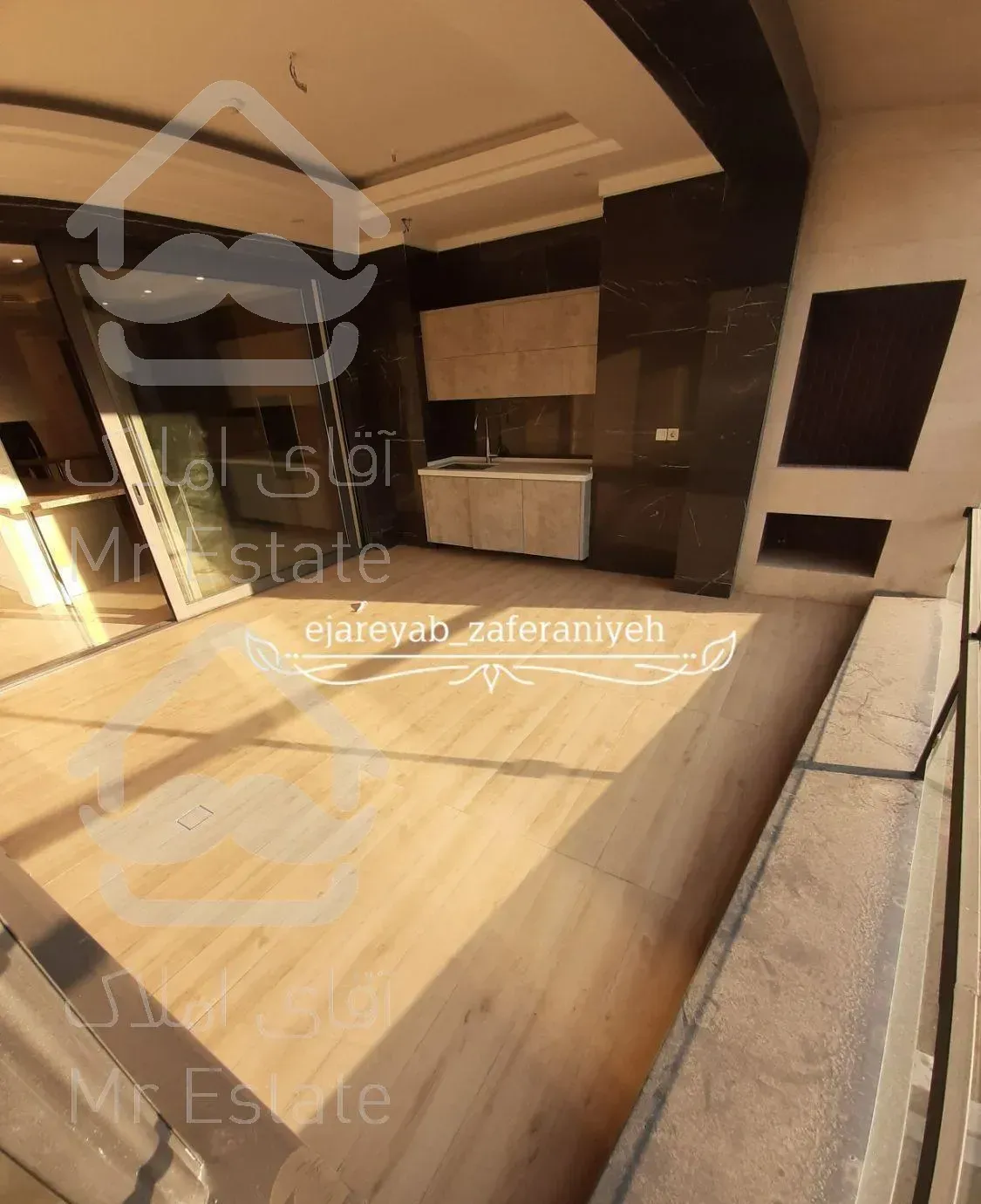 ۲۱۵متر/نوساز/تک واحدی/تراس قابل چیدمان/فول امکانات