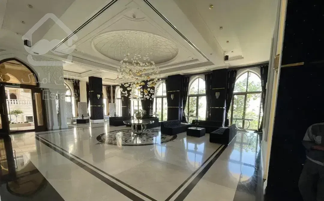 نیاوران/ ۱۶۱ متر/ ویو ابدی کوهستان و شهر/ فول