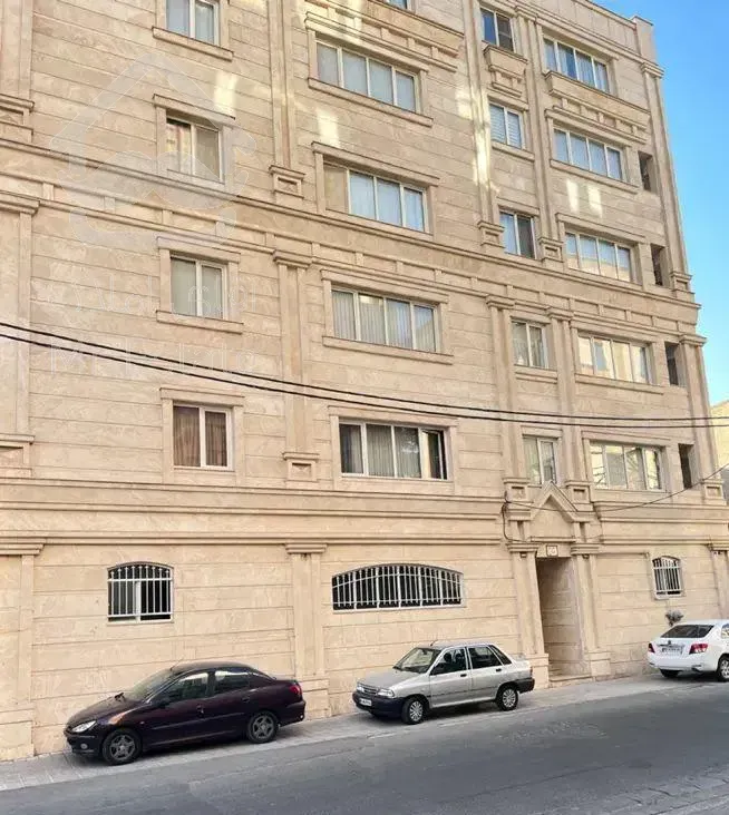 تهاتر،آپارتمان سه خواب نوساز با ویلا در مازندران