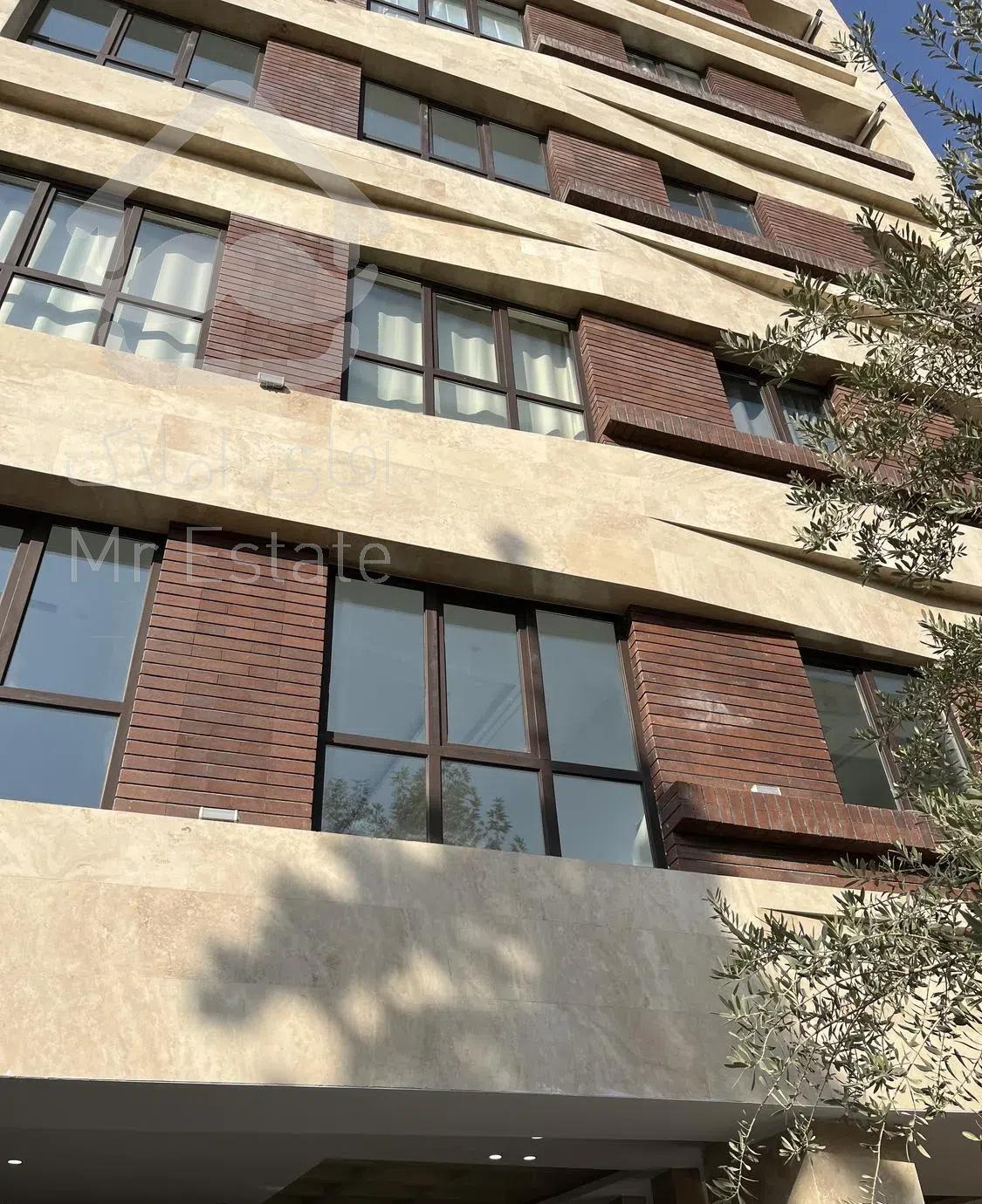 ۹۵ متری / کلید نخورده