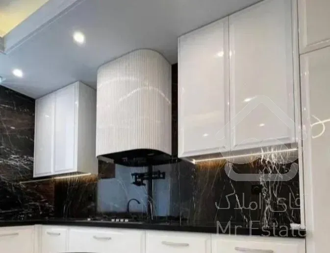 شمشاد ۲خوابه / متری ۷۵ امضاء /