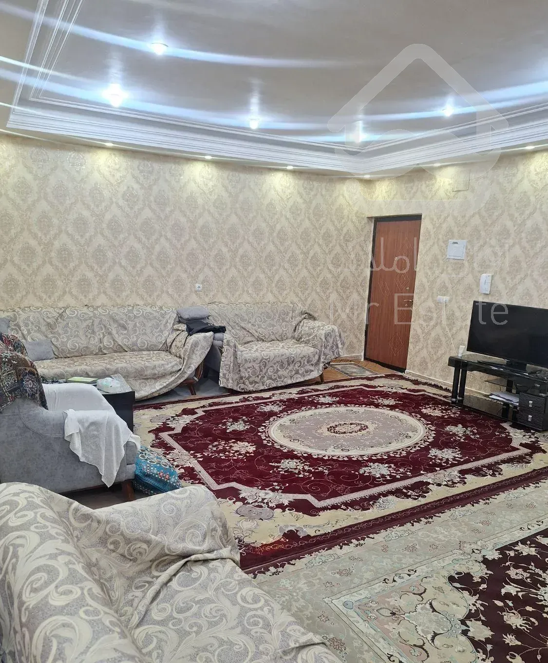 فروش آپارتمان ۹۶ متری همکف فاز ۳