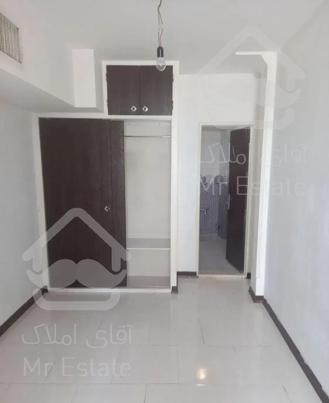 آپارتمان تک واحدی ۸۰متر ۲خواب