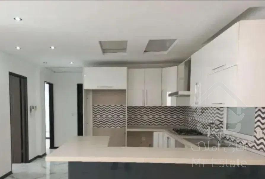 ۱۱۰ متر فول امکانات