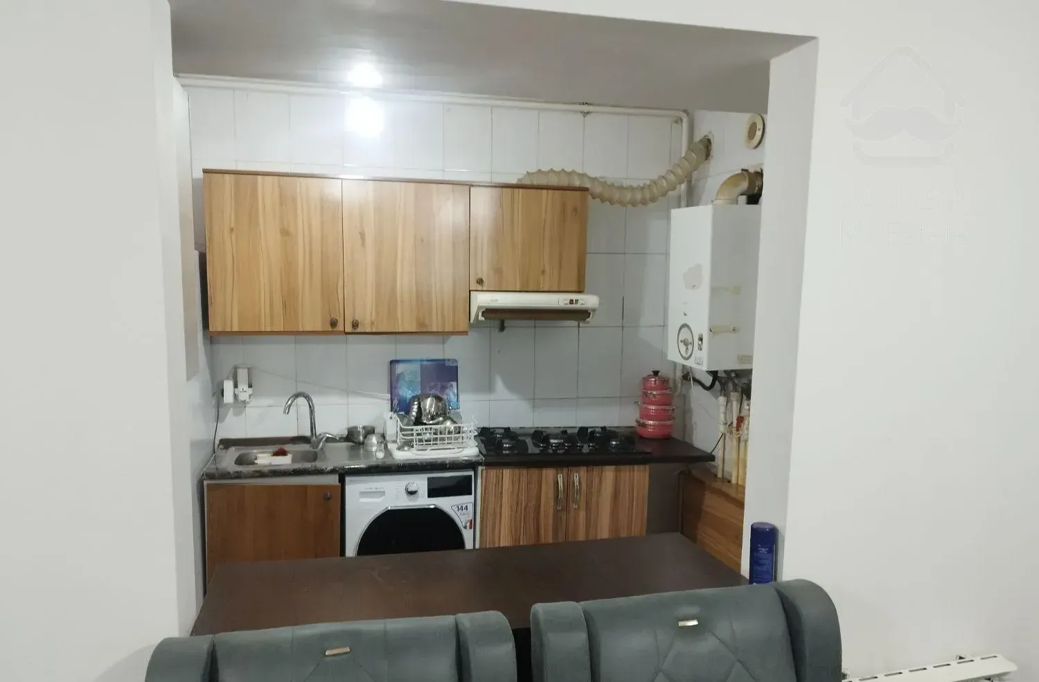 کوزو۵ بلوک بی۶۷ فول امکانات رو به خیابان امام رضا