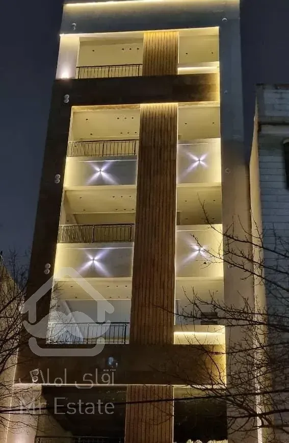 اپارتمان ۱۲۵ متری  نوساز  تک واحدی