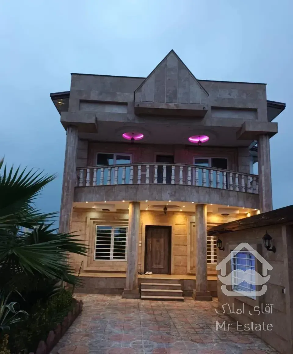 اجاره ویلا استخردار بزرگ  نوساز دارای تراس