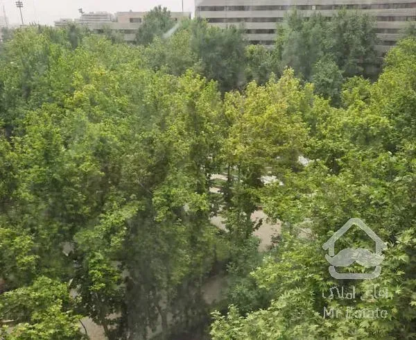 ۱۴۶ متری دو بالکنه