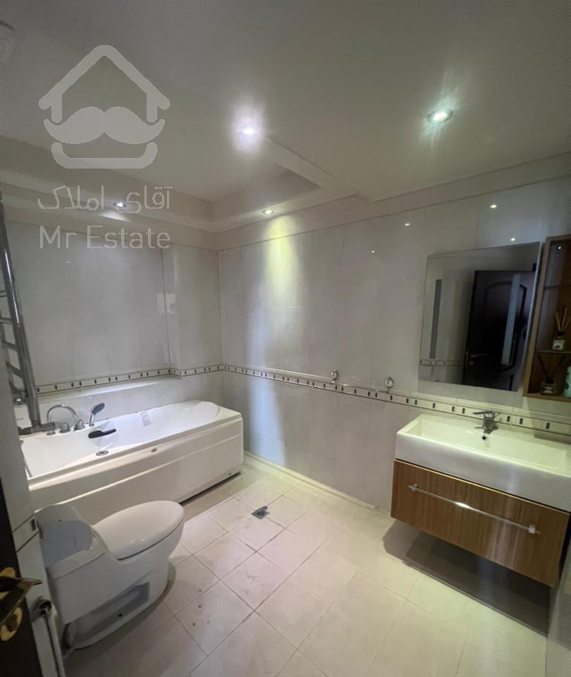 ۱۰۵ متر فول امکانات نیاوران (امیر)