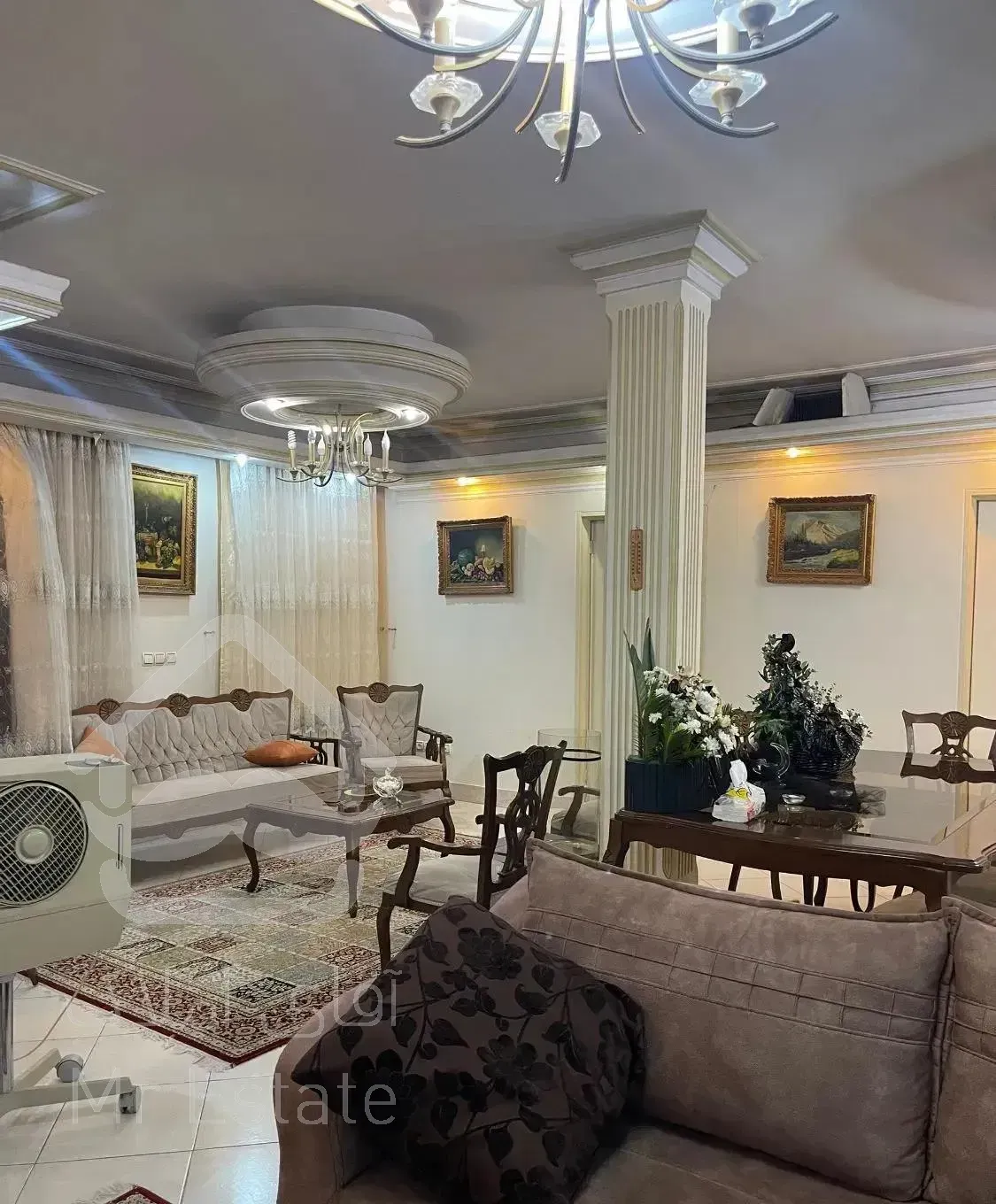 ۱۴۰ متر سه خواب فول امکانات سالن پرده خور